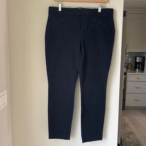 Gap capris